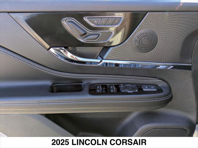 New 2025 Lincoln Corsair FWD w/ Equipment Group 101A image 7