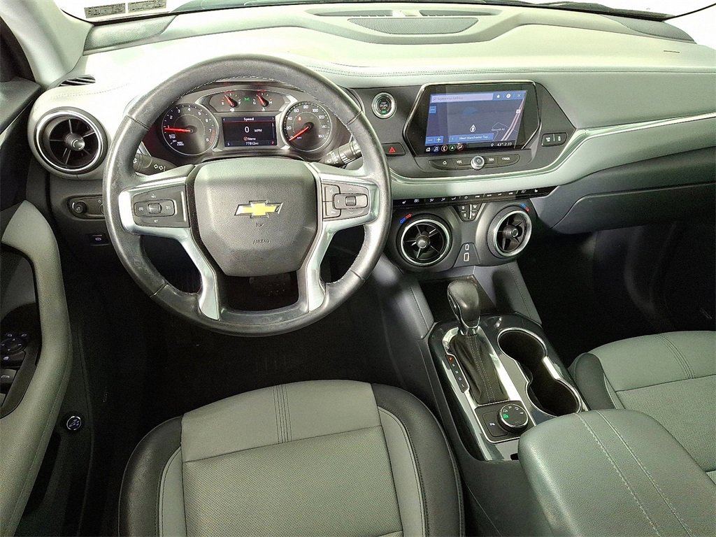 Used 2019 Chevrolet Blazer LT w/ Sun and Wheels Package image 2