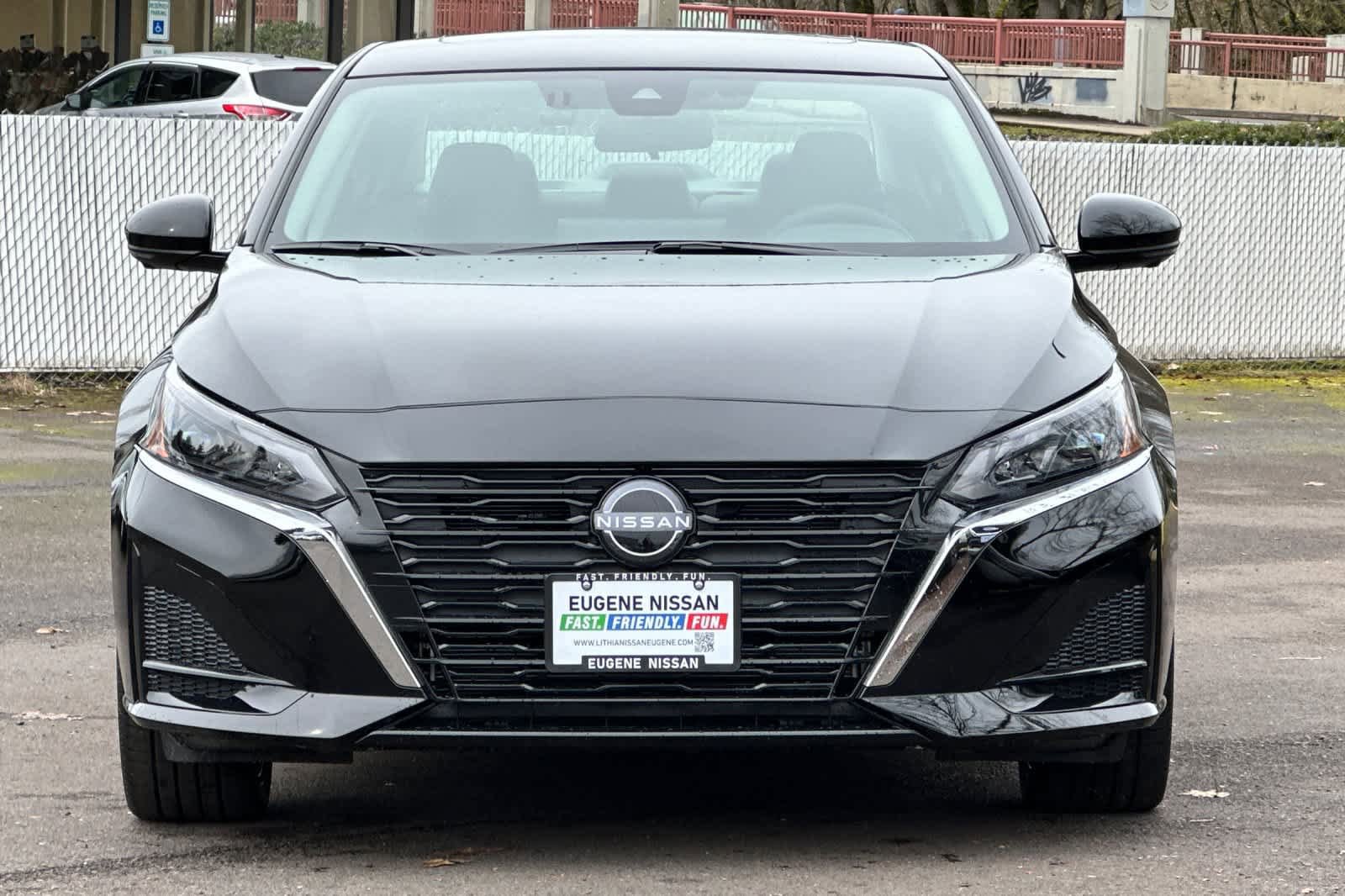 New 2025 Nissan Altima 2.5 SL image 10