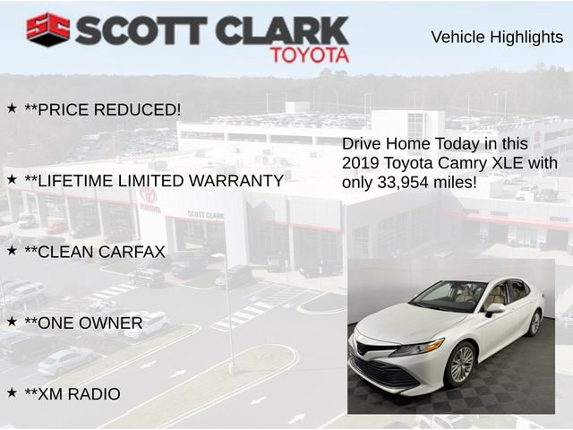Used 2019 Toyota Camry XLE FWD image 12