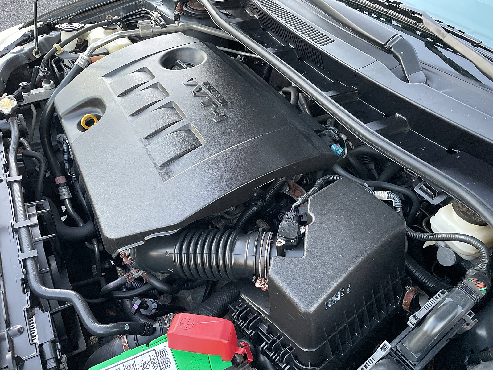 Used 2013 Toyota Corolla LE image 22