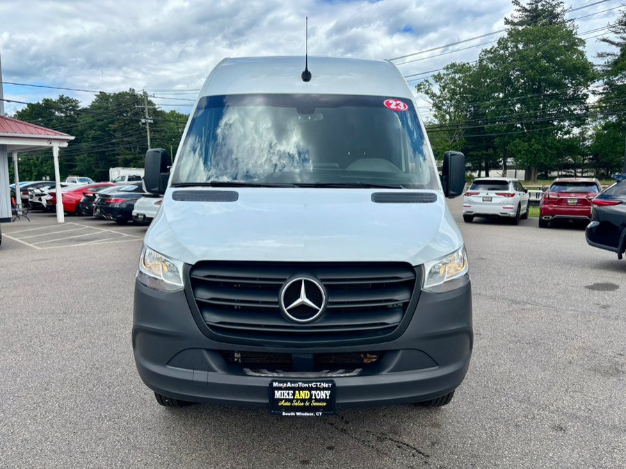 Used 2023 Mercedes-Benz Sprinter 3500 image 2