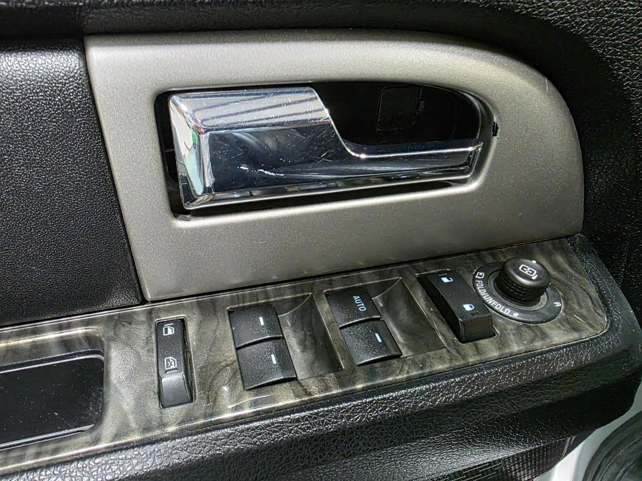 Used 2017 Ford Expedition EL Limited image 10