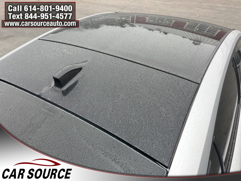 Used 2025 Toyota Prius Limited image 12