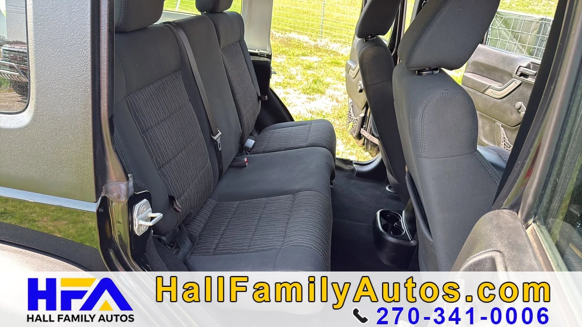 Used 2012 Jeep Wrangler Unlimited Sport AWD/4WD image 13