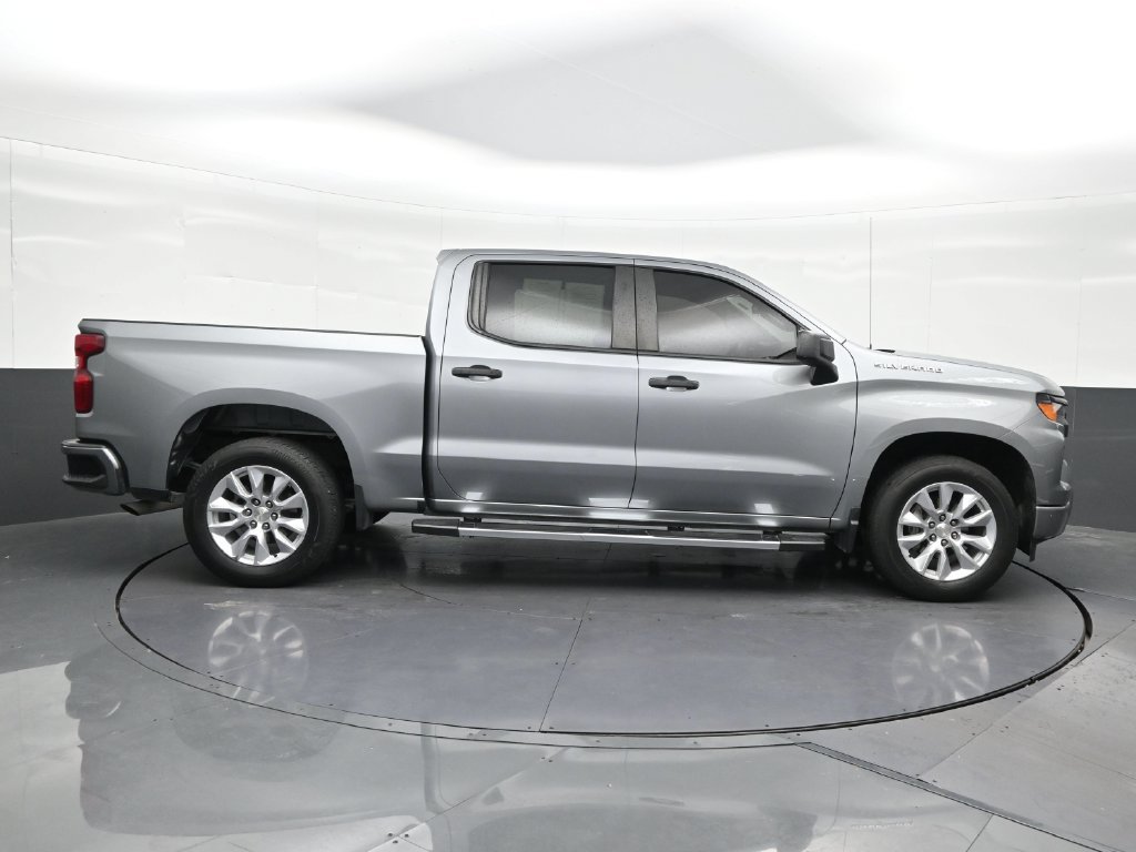 Used 2023 Chevrolet Silverado 1500 Custom RWD image 7