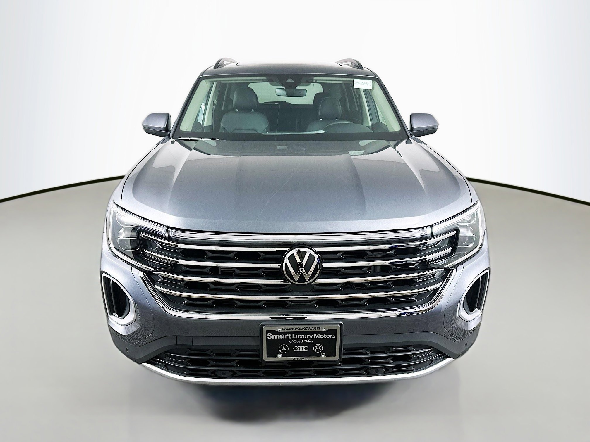 New 2025 Volkswagen Atlas SE image 2