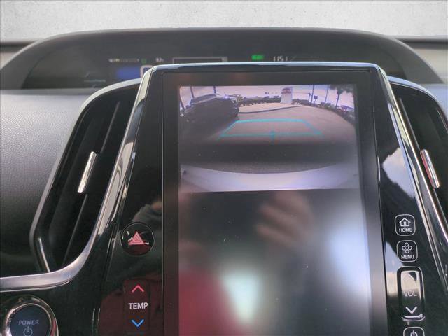 Used 2017 Toyota Prius Prime Premium image 15