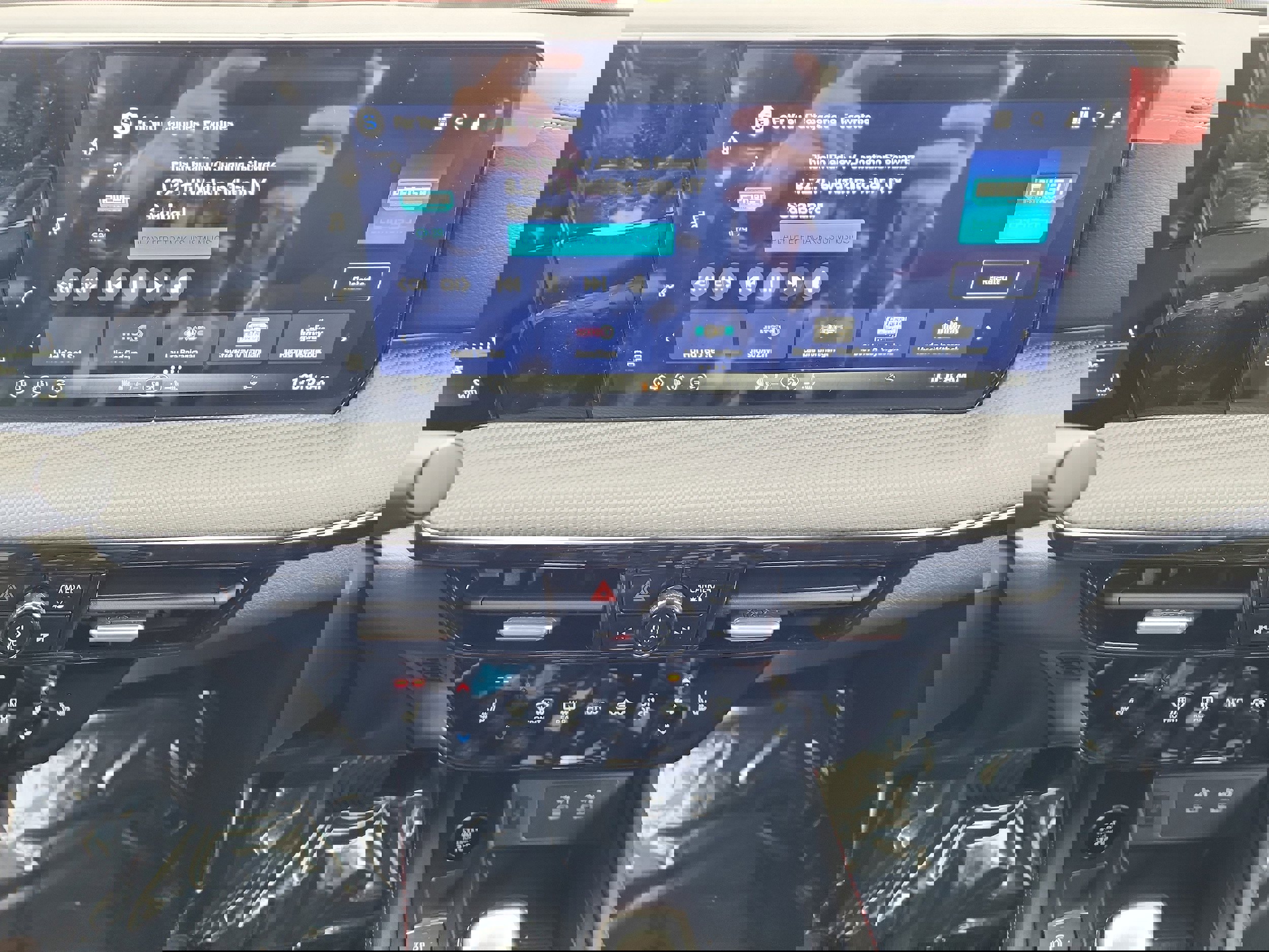 New 2026 Nissan Kicks SR image 12