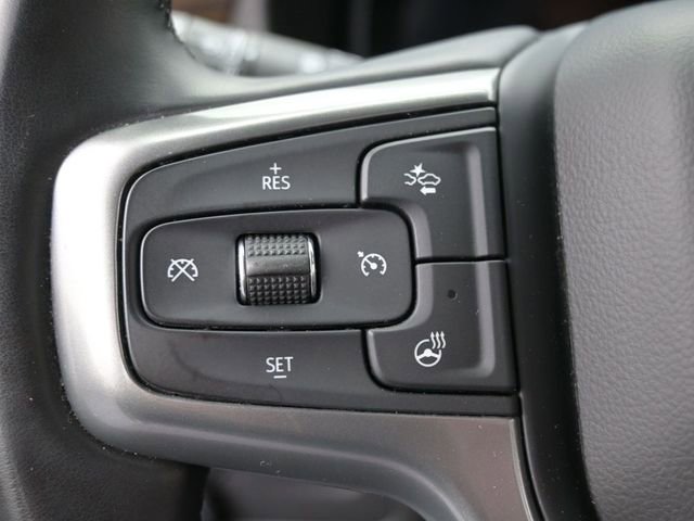 Used 2024 Chevrolet Suburban Premier image 20