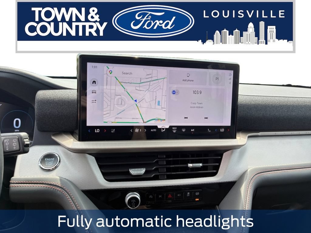 Used 2025 Ford Explorer Active w/ Active Comfort Package AWD/4WD image 17