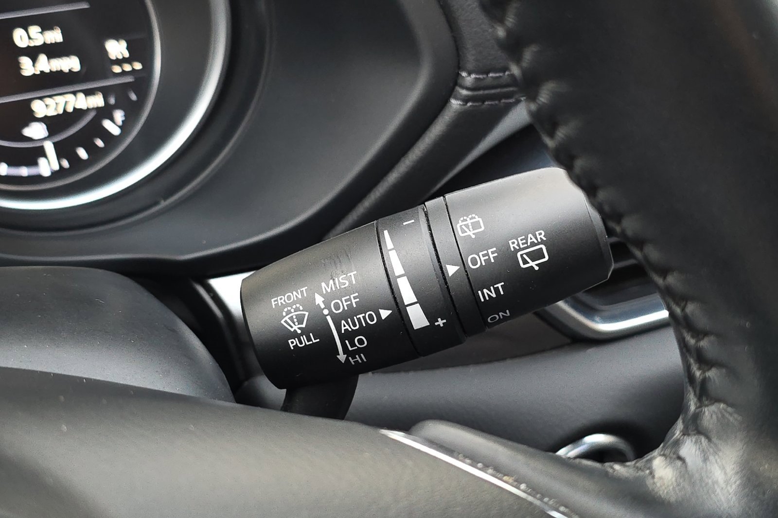 Used 2019 MAZDA CX-5 Touring image 36