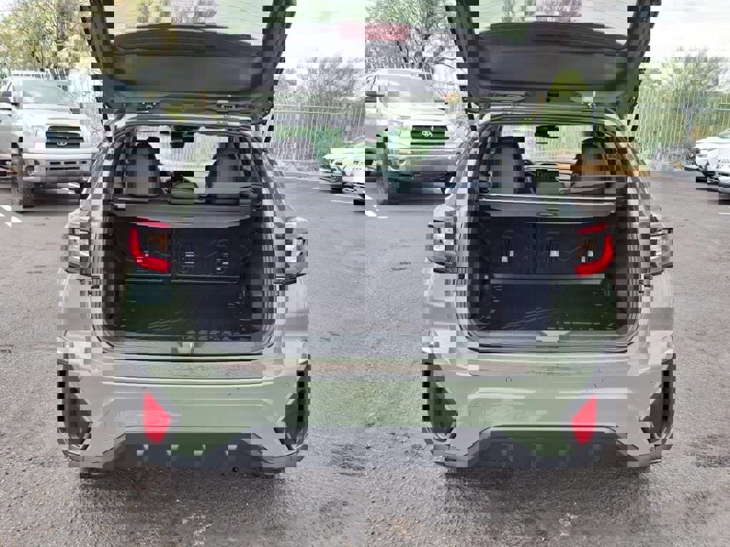 New 2025 Subaru Crosstrek 2.5i Limited w/ Popular Package #3A image 13