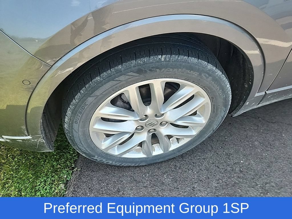Used 2019 Buick Envision Premium AWD/4WD image 10