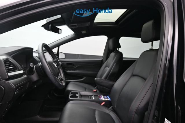 Used 2023 Honda Odyssey Sport image 14