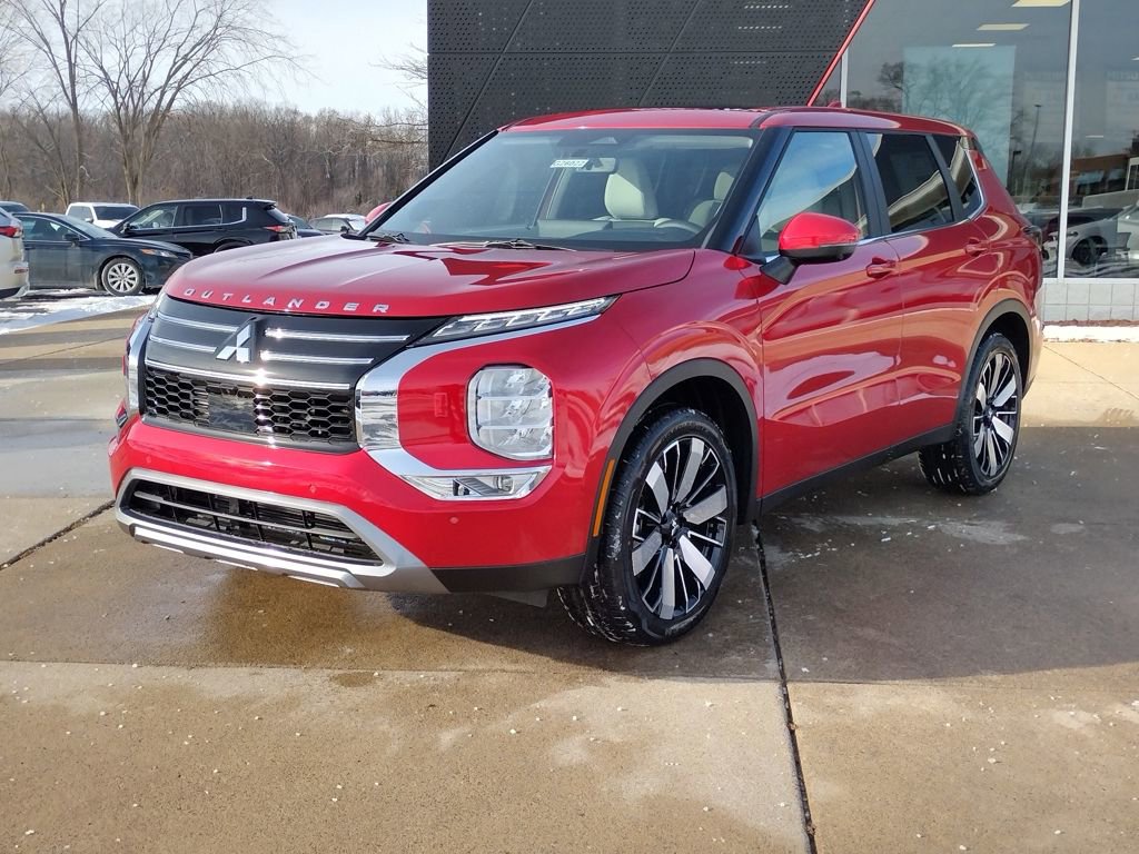 New 2026 Mitsubishi Outlander SE image 1