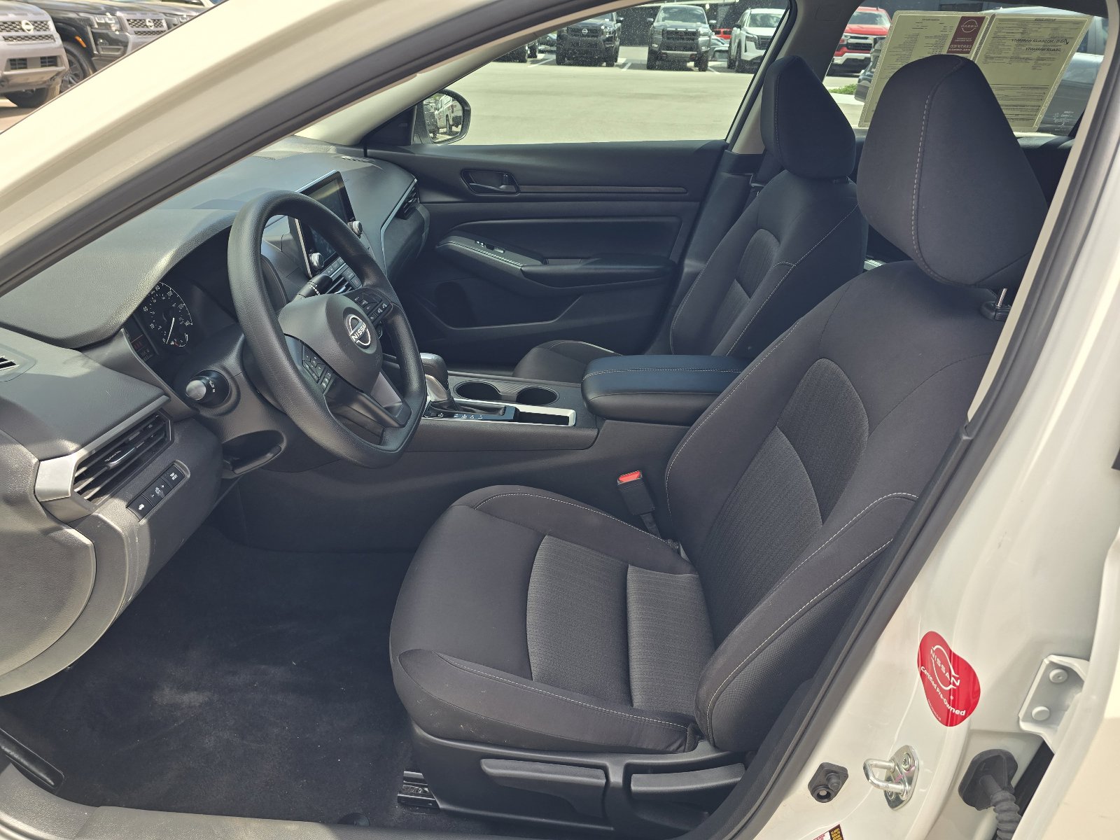 Used 2025 Nissan Altima 2.5 S image 11