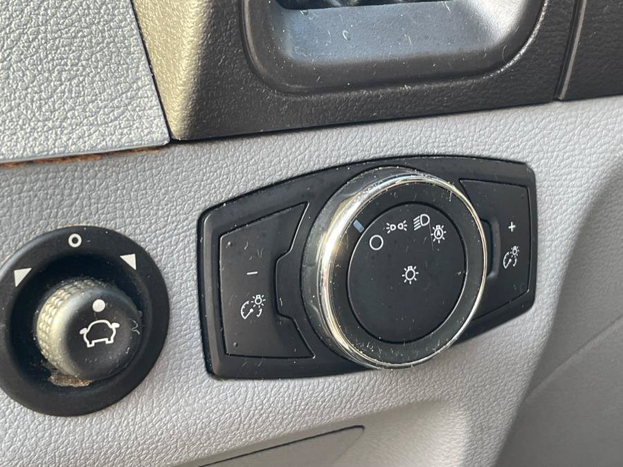 Used 2018 Ford Transit 350 XLT RWD image 33