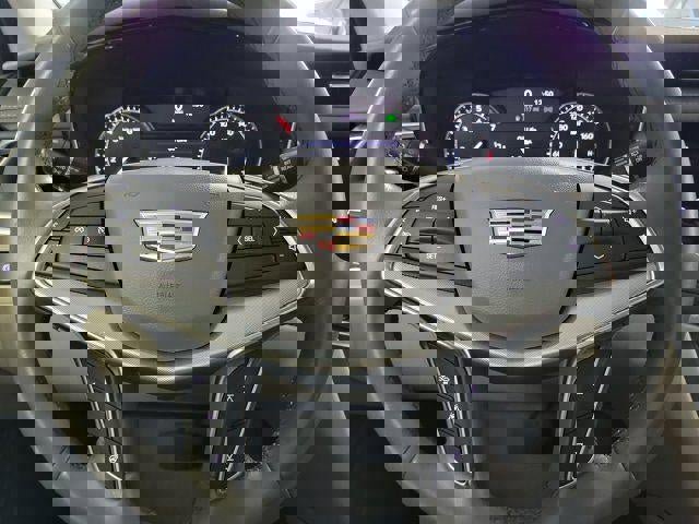 Certified 2022 Cadillac XT5 Premium Luxury image 14