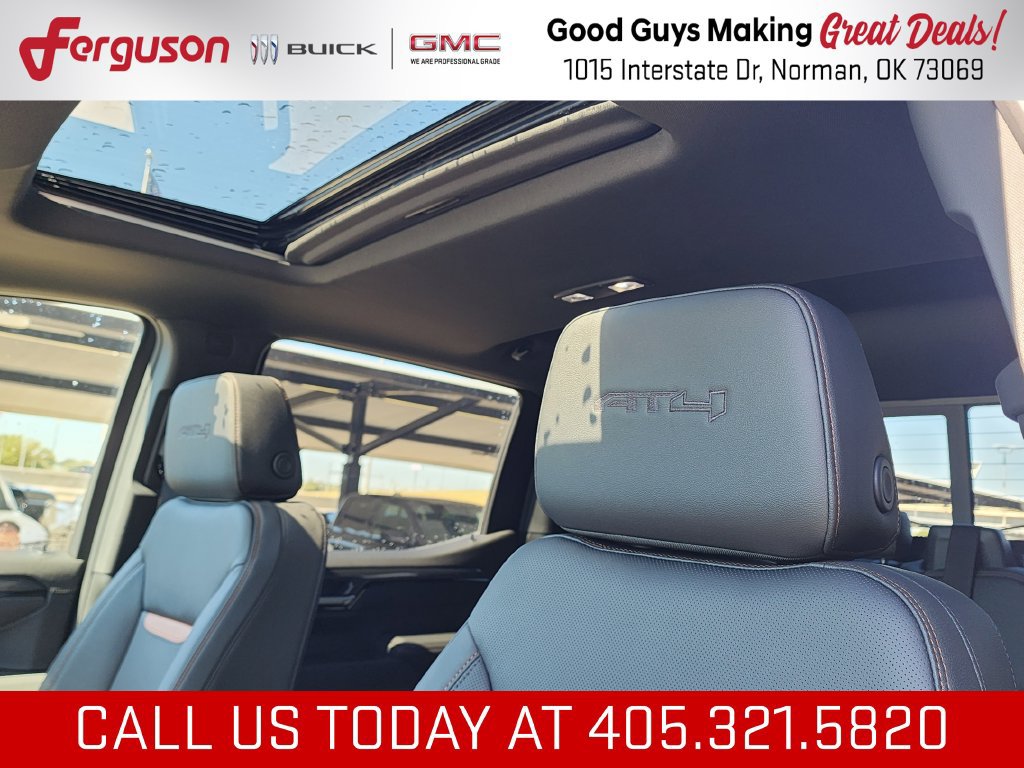 New 2026 GMC Sierra 1500 AT4 w/ AT4 Premium Package AWD/4WD image 17