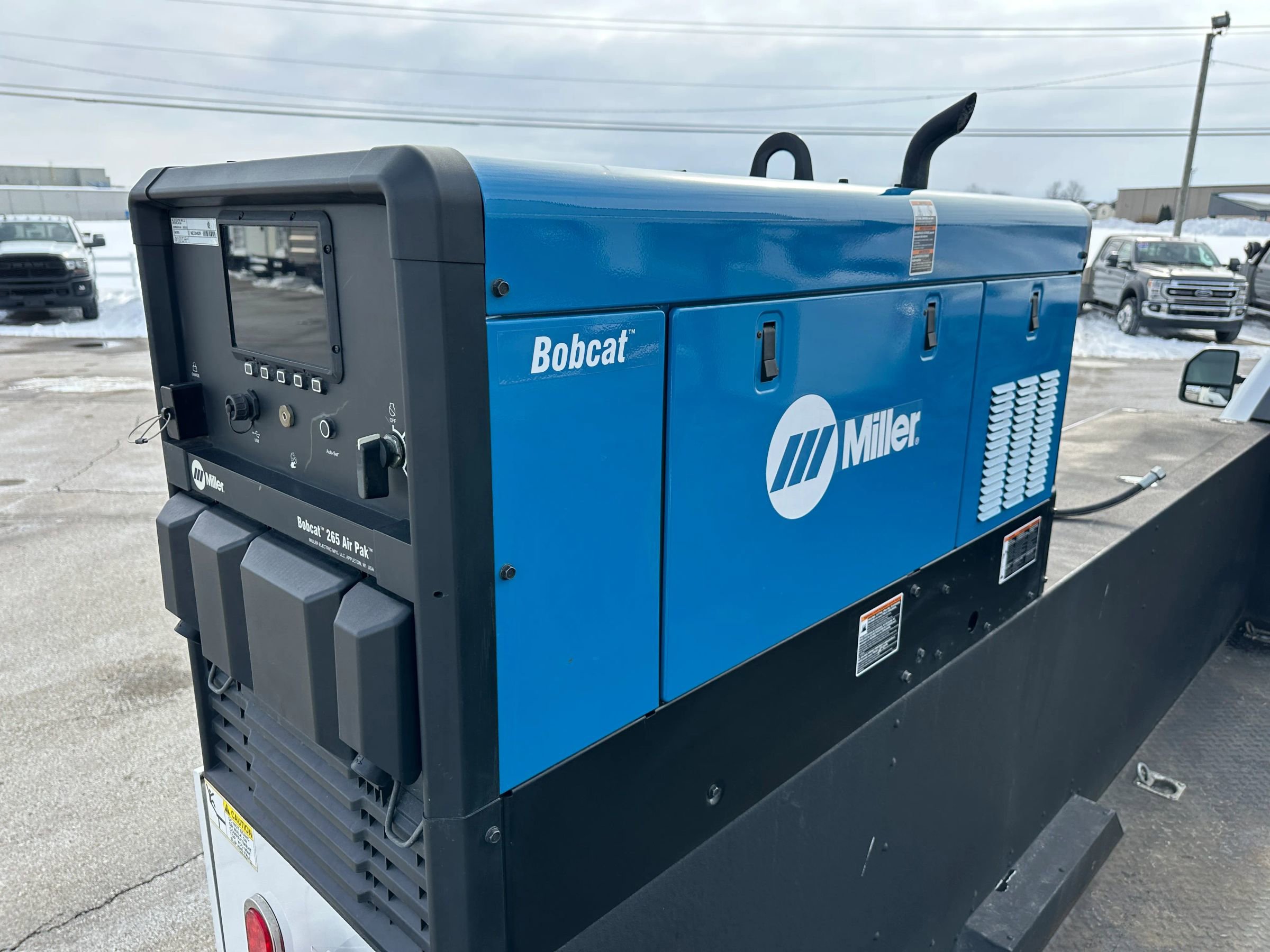 Used 2024 Ford F550 4x4 SuperCab Super Duty image 9