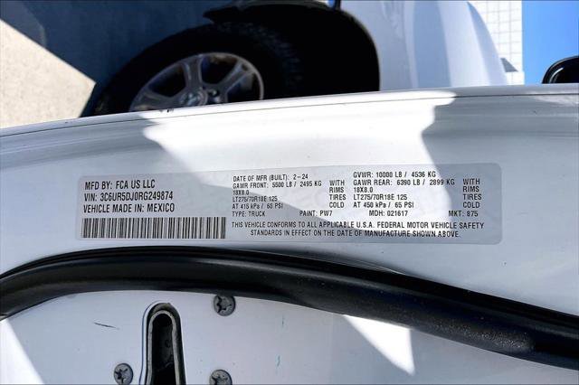 Certified 2024 RAM 2500 Big Horn AWD/4WD image 34
