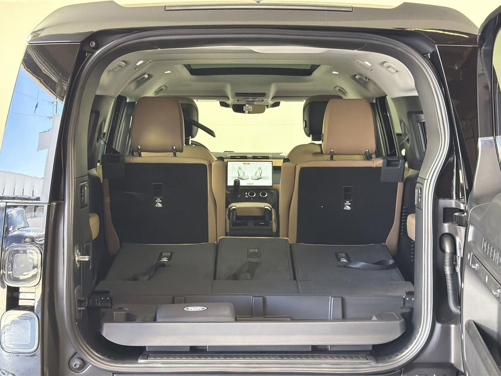 New 2026 Land Rover Defender 130 S image 29