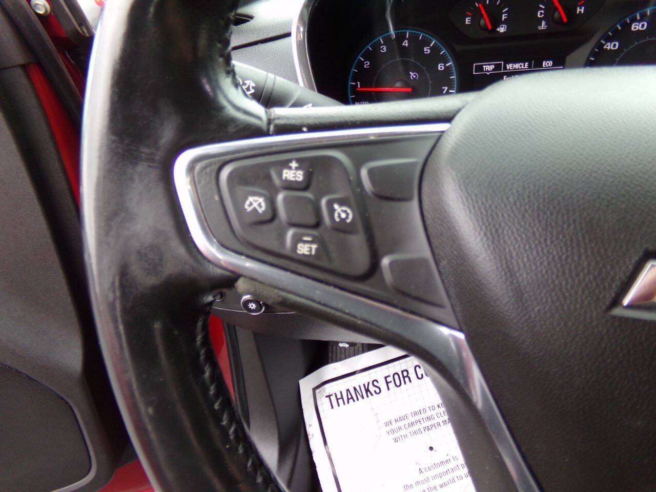 Used 2018 Chevrolet Equinox LT FWD image 27