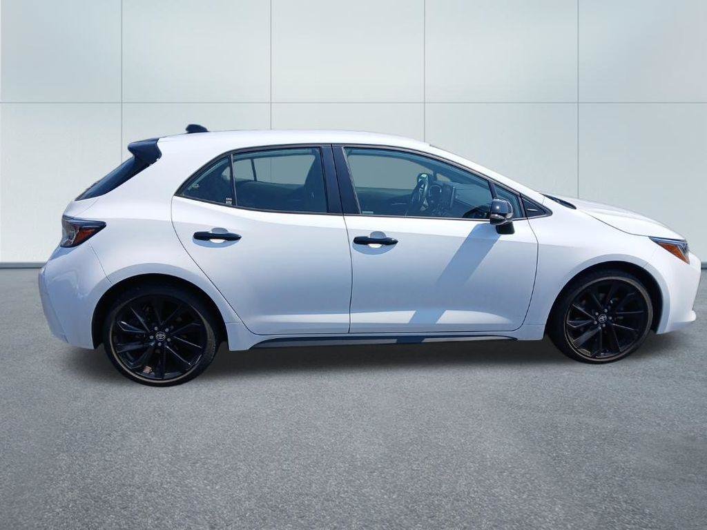 Used 2022 Toyota Corolla SE FWD image 8