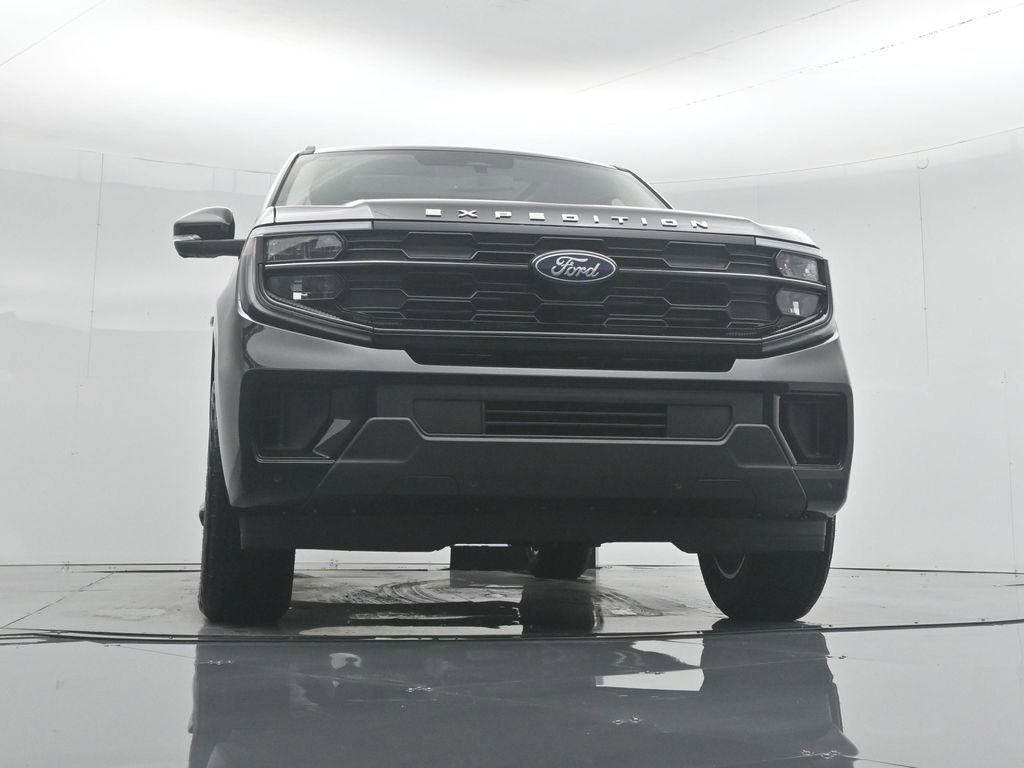 New 2025 Ford Expedition Max Active image 47
