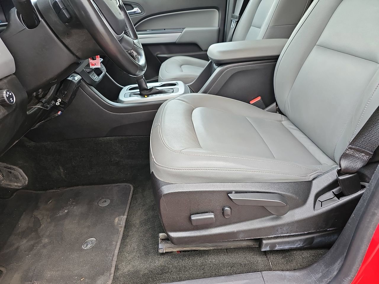 Used 2016 Chevrolet Colorado LT w/ Luxury Package, Chrome image 18