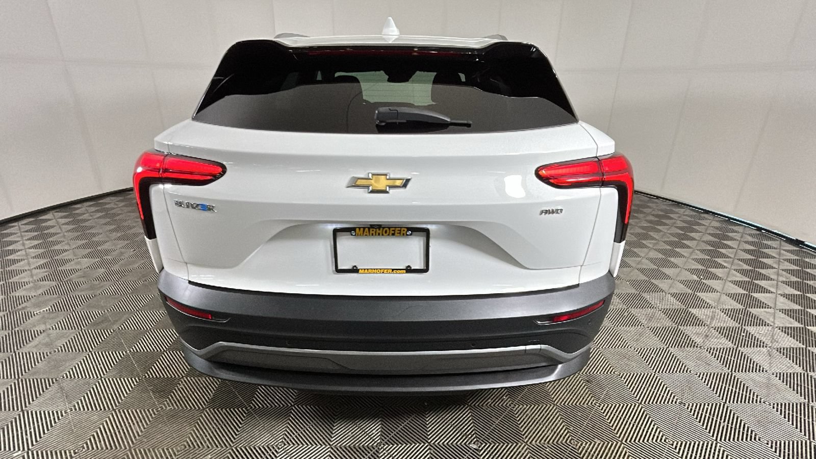 Used 2024 Chevrolet Blazer EV LT AWD/4WD image 3
