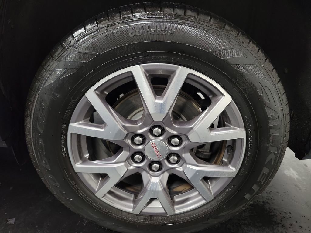 Used 2020 GMC Acadia SLT image 11