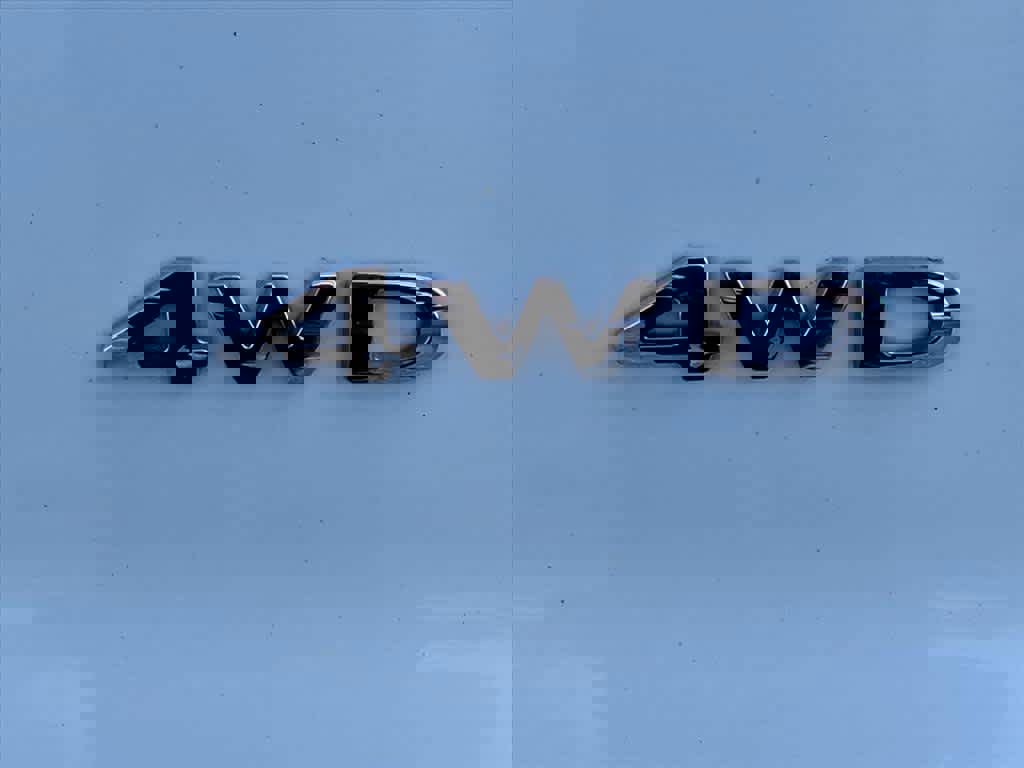 Used 2018 Ford Explorer XLT w/ Equipment Group 202A image 11