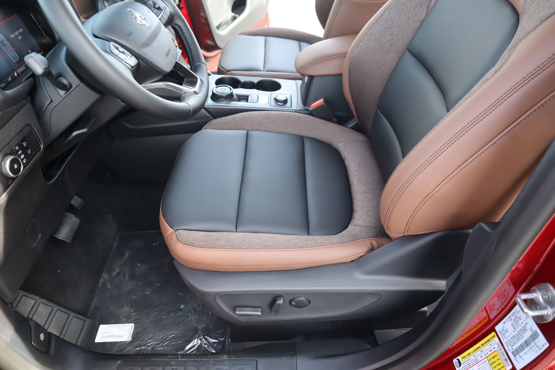 New 2026 Ford Bronco Sport Outer Banks w/ Outer Banks Tech Package+ AWD/4WD image 12