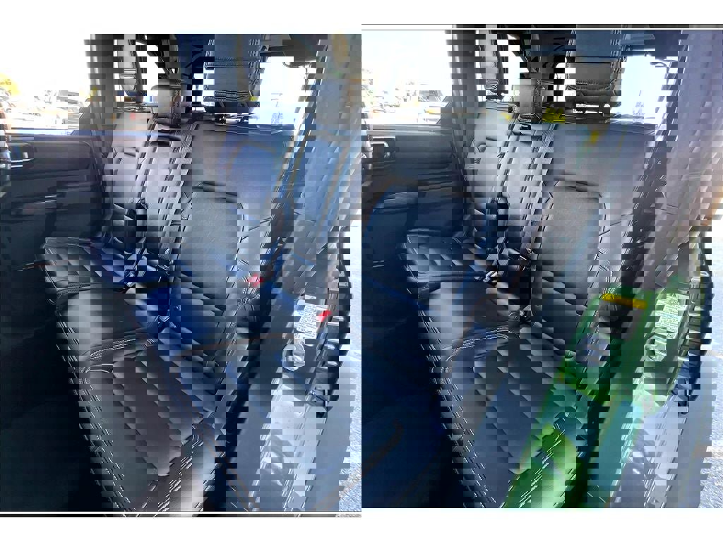 Used 2024 Ford Bronco Badlands image 28