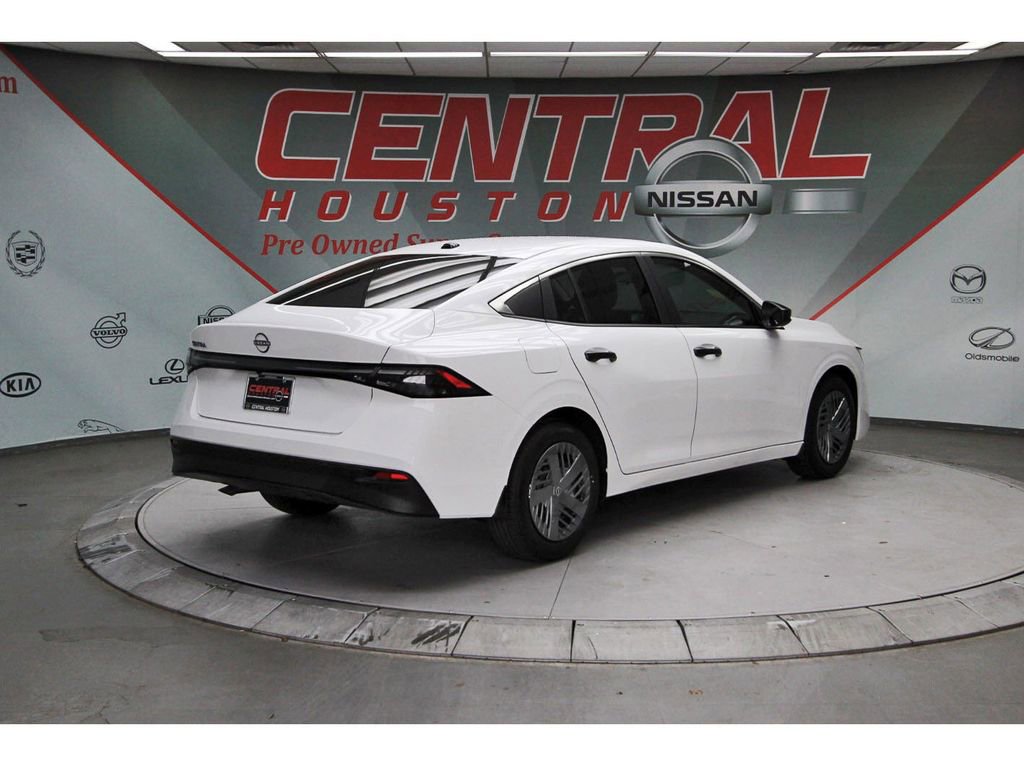 New 2026 Nissan Sentra S w/ Floor Mat Package image 4