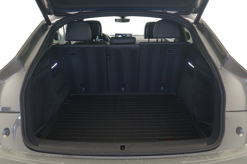 Used 2023 Audi Q5 2.0T Premium Plus w/ Premium Plus Package image 12