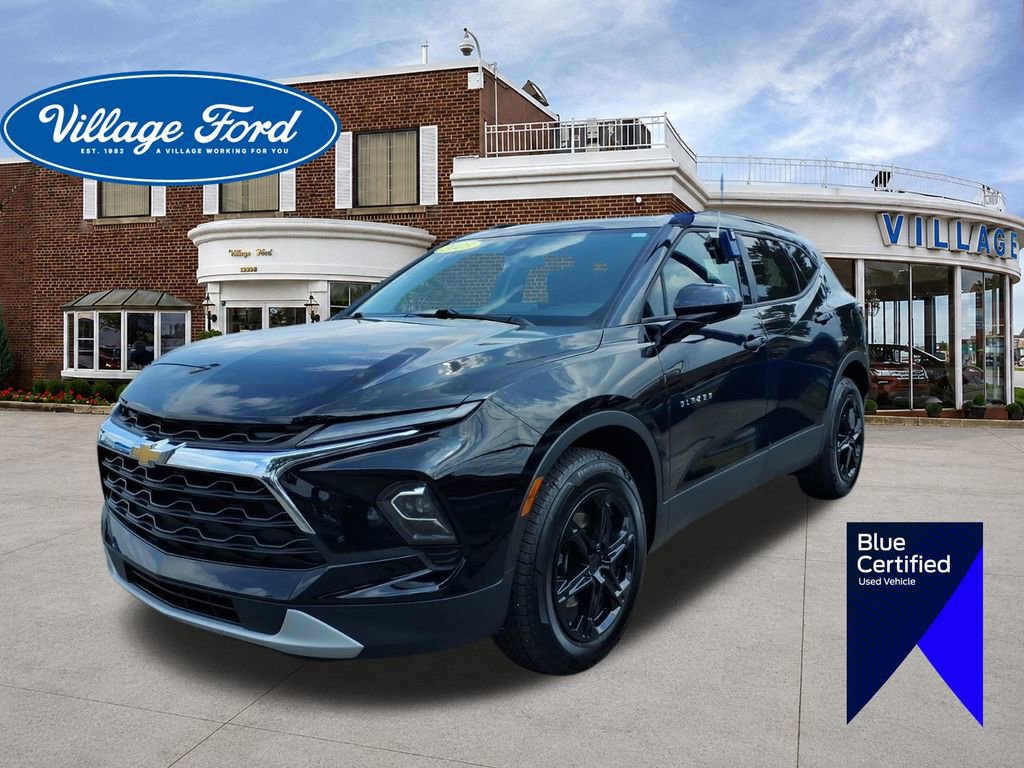 Used 2023 Chevrolet Blazer LT w/ Convenience Package FWD image 1