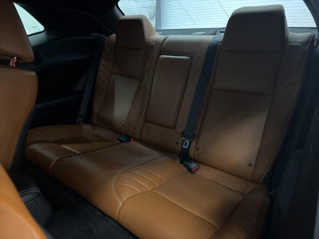 Used 2016 Dodge Challenger SRT Hellcat image 19