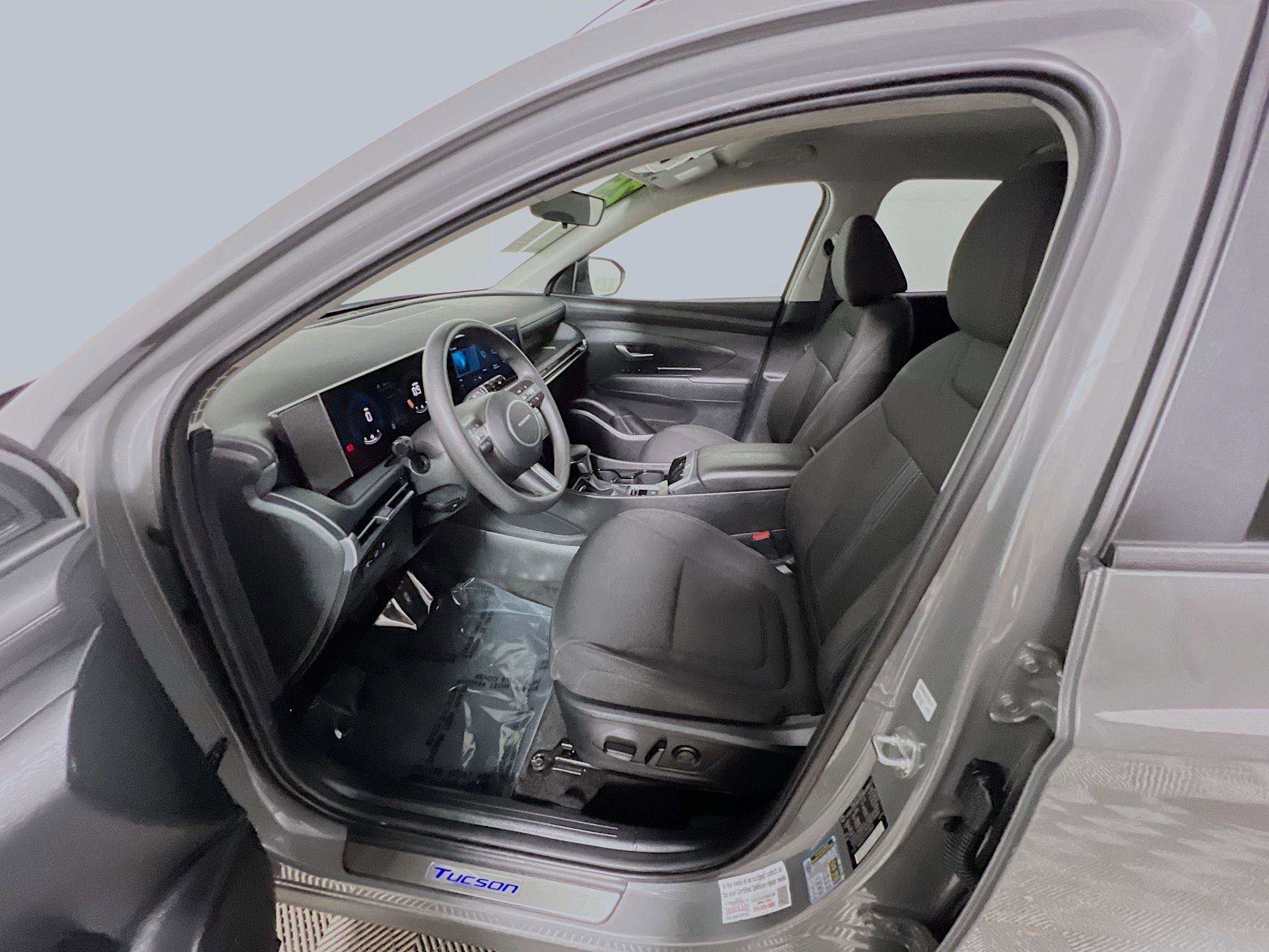 Used 2025 Hyundai Tucson SEL image 15