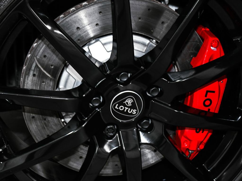 Used 2025 Lotus Emira image 82