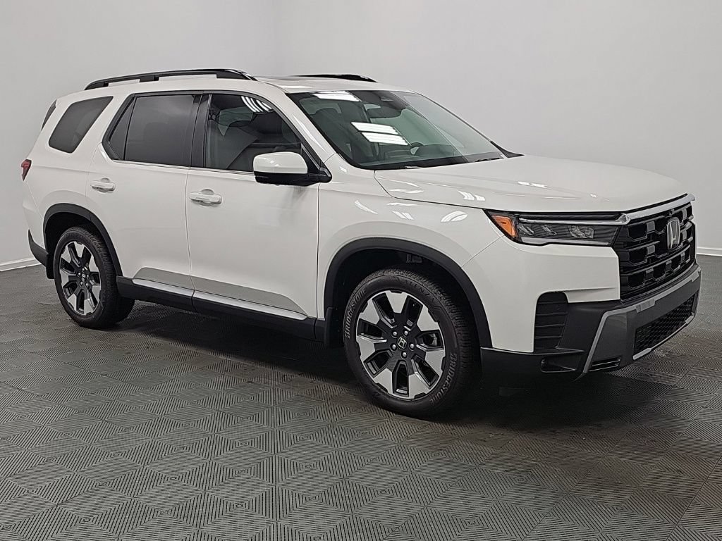 New 2026 Honda Pilot Touring image 2