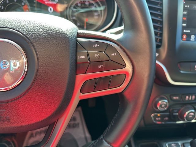 Used 2019 Jeep Cherokee Latitude Plus image 23