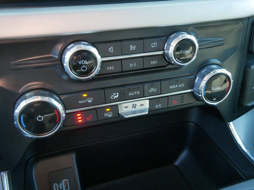 Used 2022 Ford F150 XLT w/ Equipment Group 302A High image 23