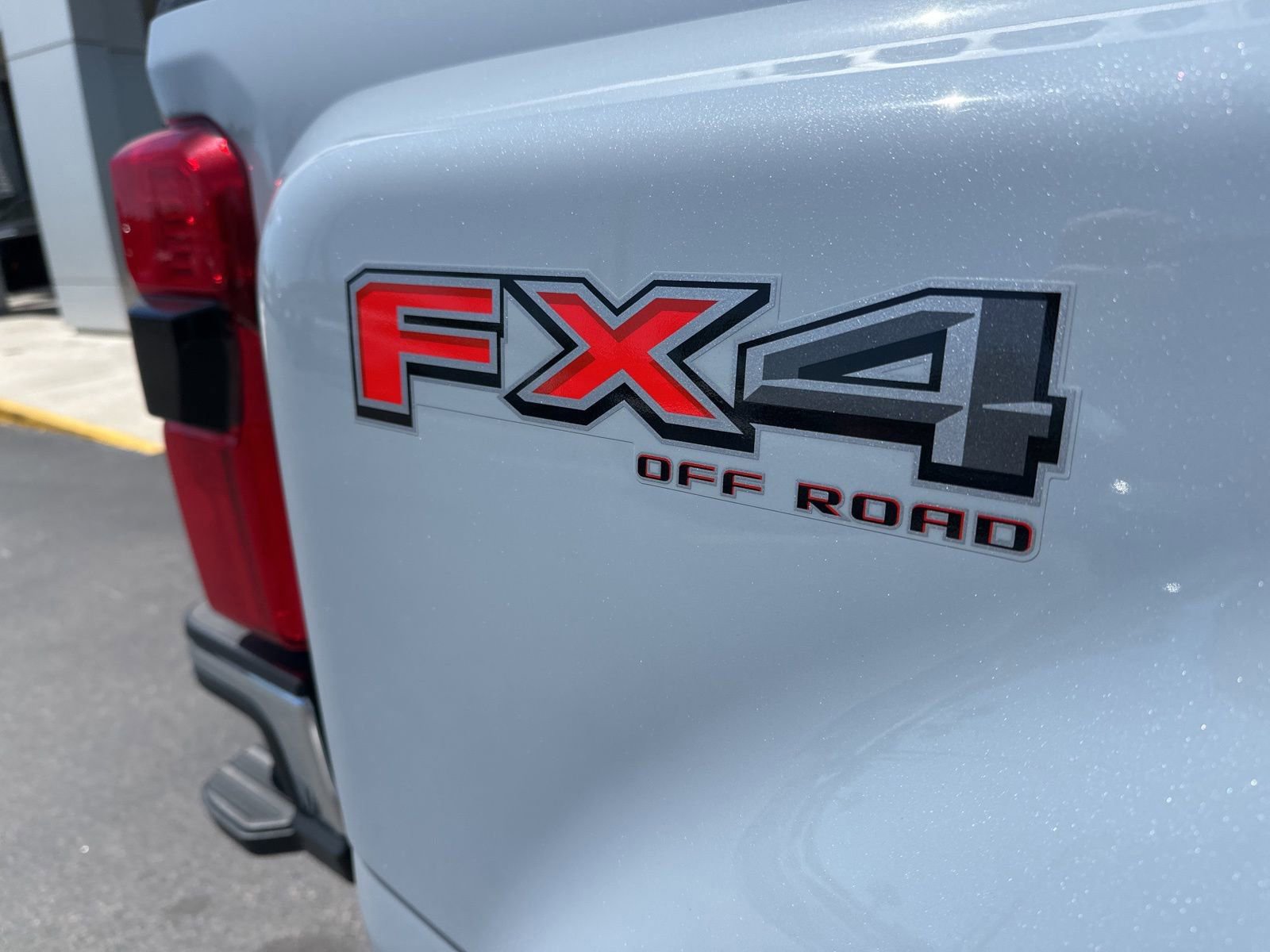 Used 2026 Ford F350 Lariat image 4