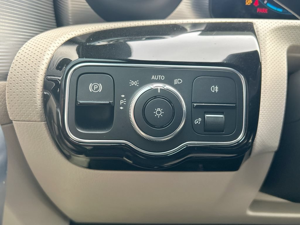 Used 2021 Mercedes-Benz A 220 image 35