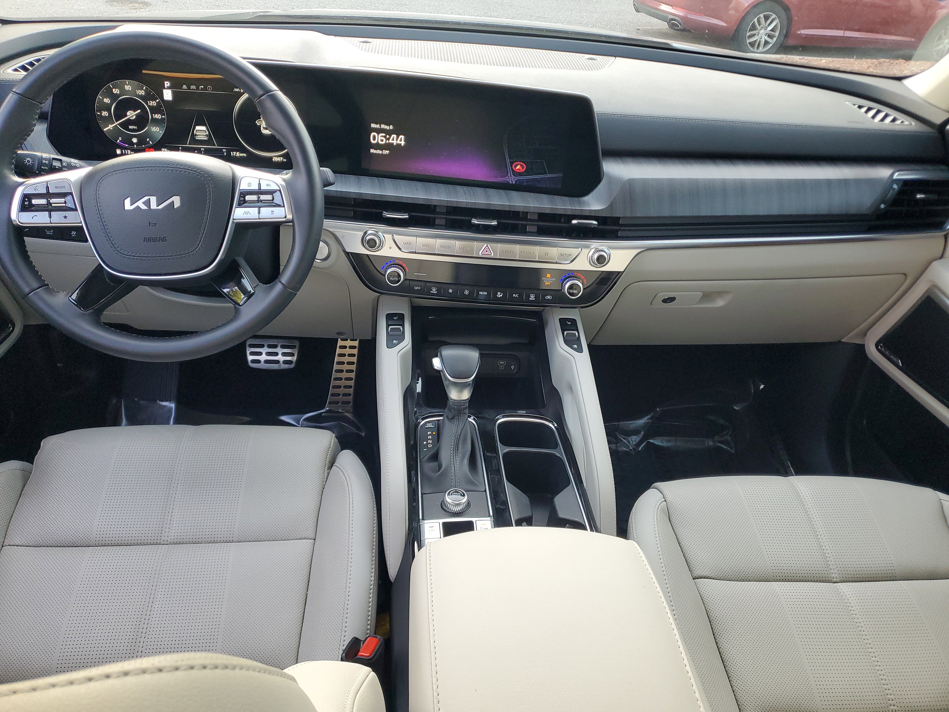 Used 2023 Kia Telluride SX FWD image 12
