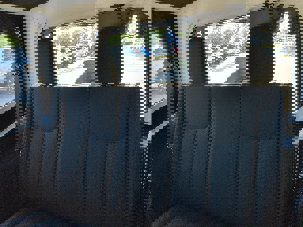 Used 2017 Jeep Wrangler Sport w/ Quick Order Package 23S AWD/4WD image 13