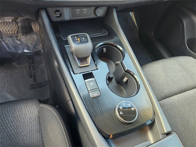 Used 2024 Nissan Rogue SV image 23